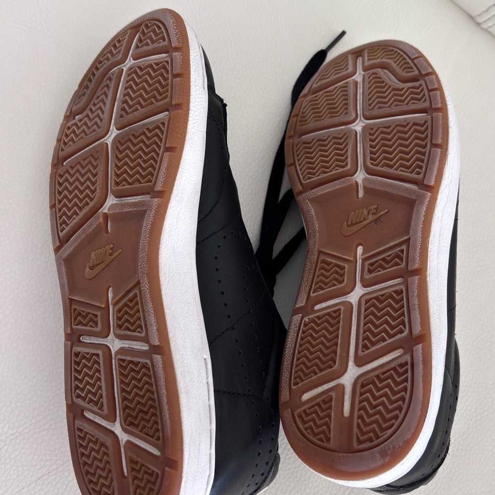 Nike Tennis Classic Ultra Leather Black & White Gum 7.5M - Picture 5 of 6